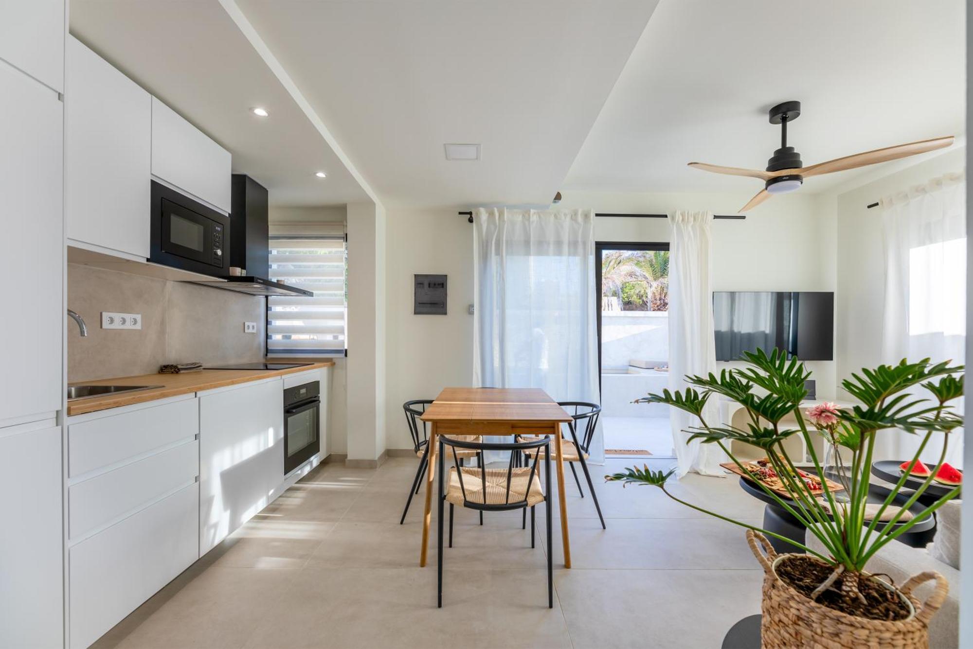 Apartment Urban Chill Private Pool Corralejo By Holidays Home ภายนอก รูปภาพ
